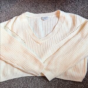 Elegant Cream V-Neck Sweater